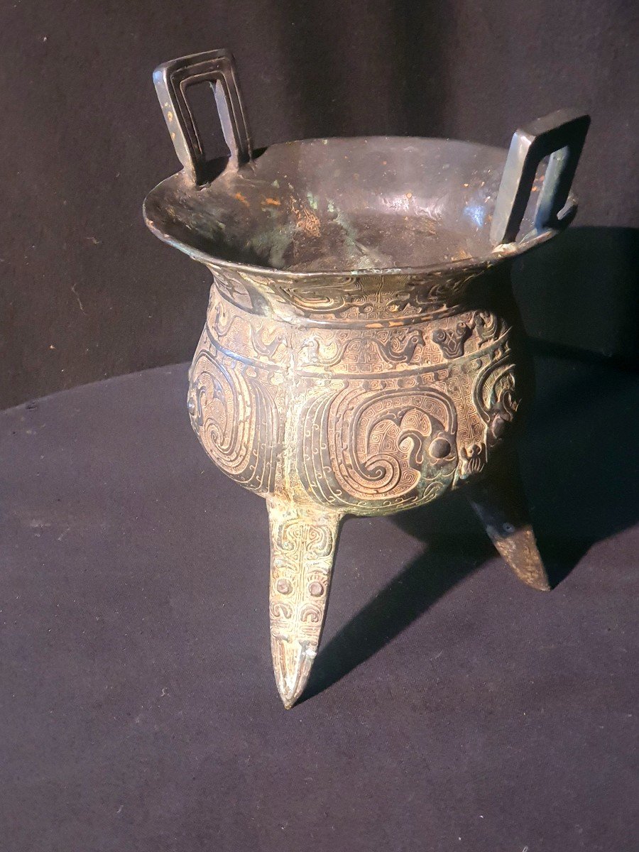 Vase Rituel Ding Chine Bronze. -photo-2