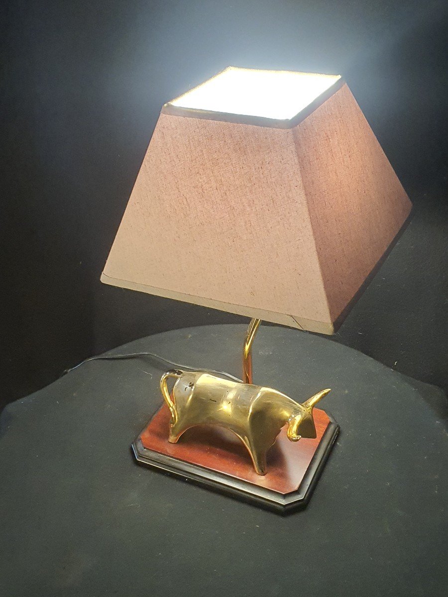 Brancusi Spirit Gilt Bronze Bull Lamp.-photo-4