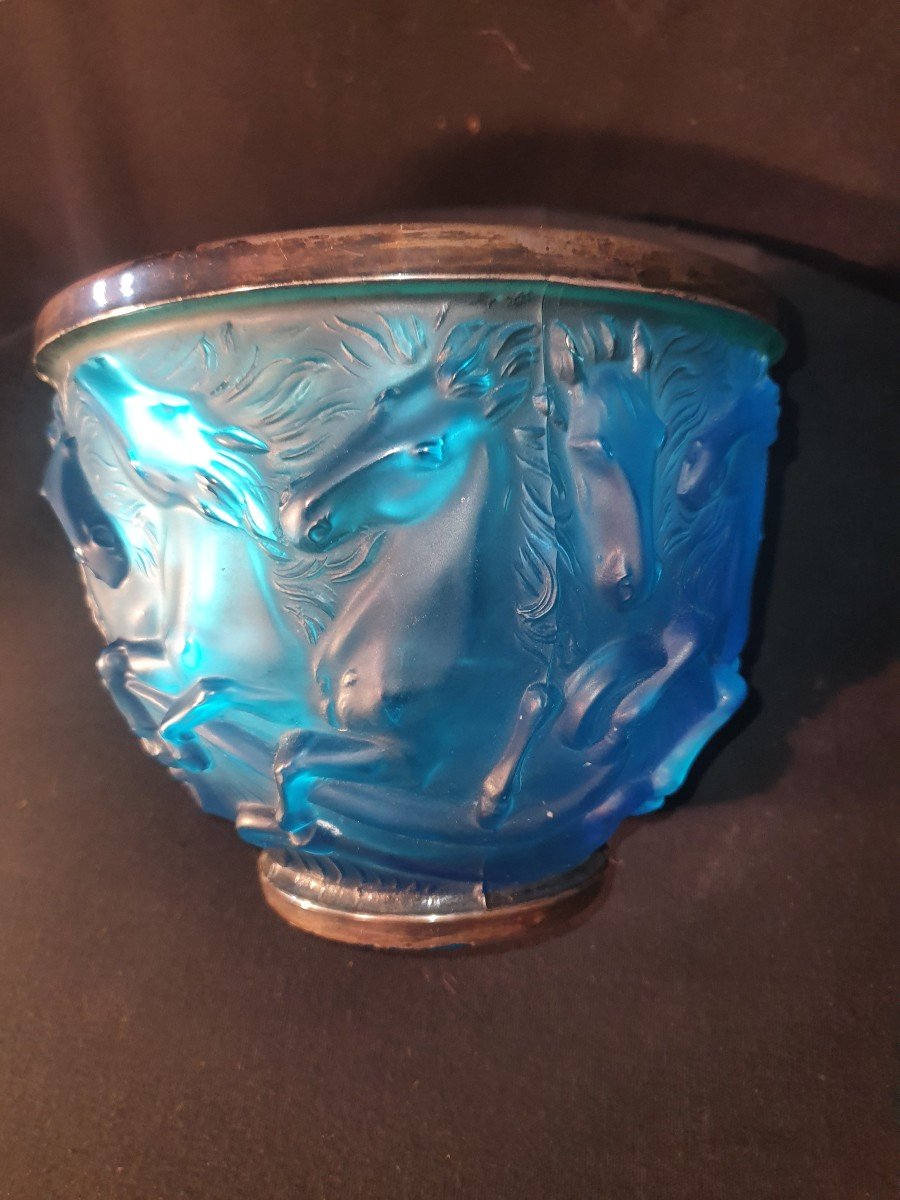 Vase Aux Chevaux Goût René Lalique.-photo-2