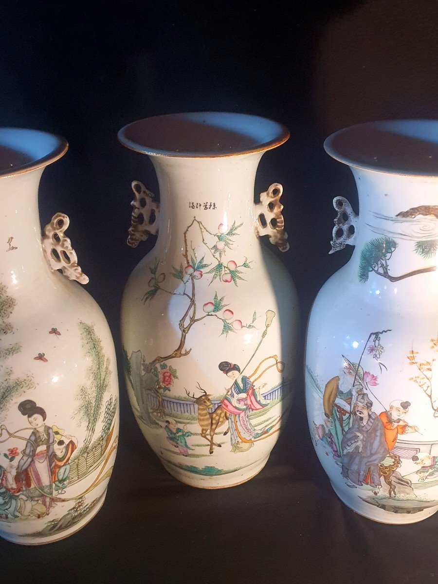 Series Of Three Vases China XIX Century Qing.-photo-3