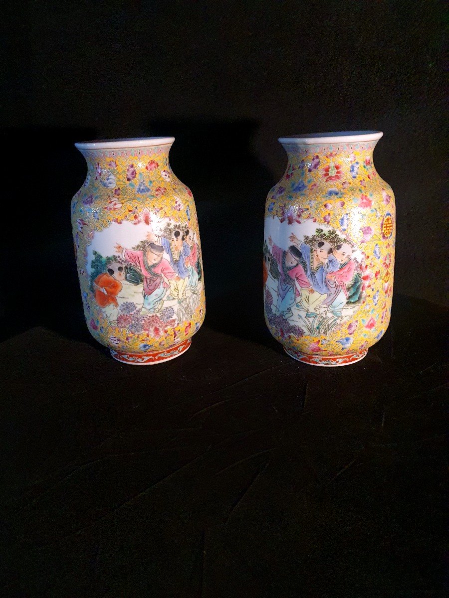 Pair Of Chinese Famille Rose Vases. Children's Decor. -photo-2