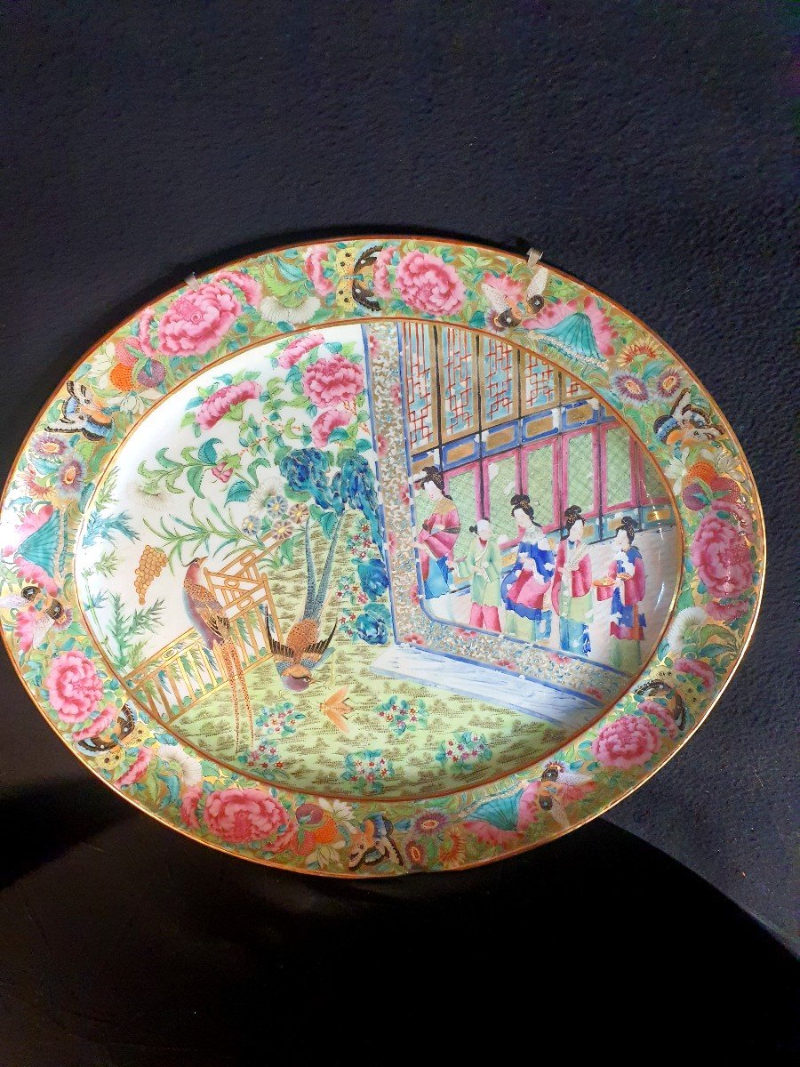 Grand Plat Chine Canton  Porcelaine Famille Rose.xix Siècle. -photo-1