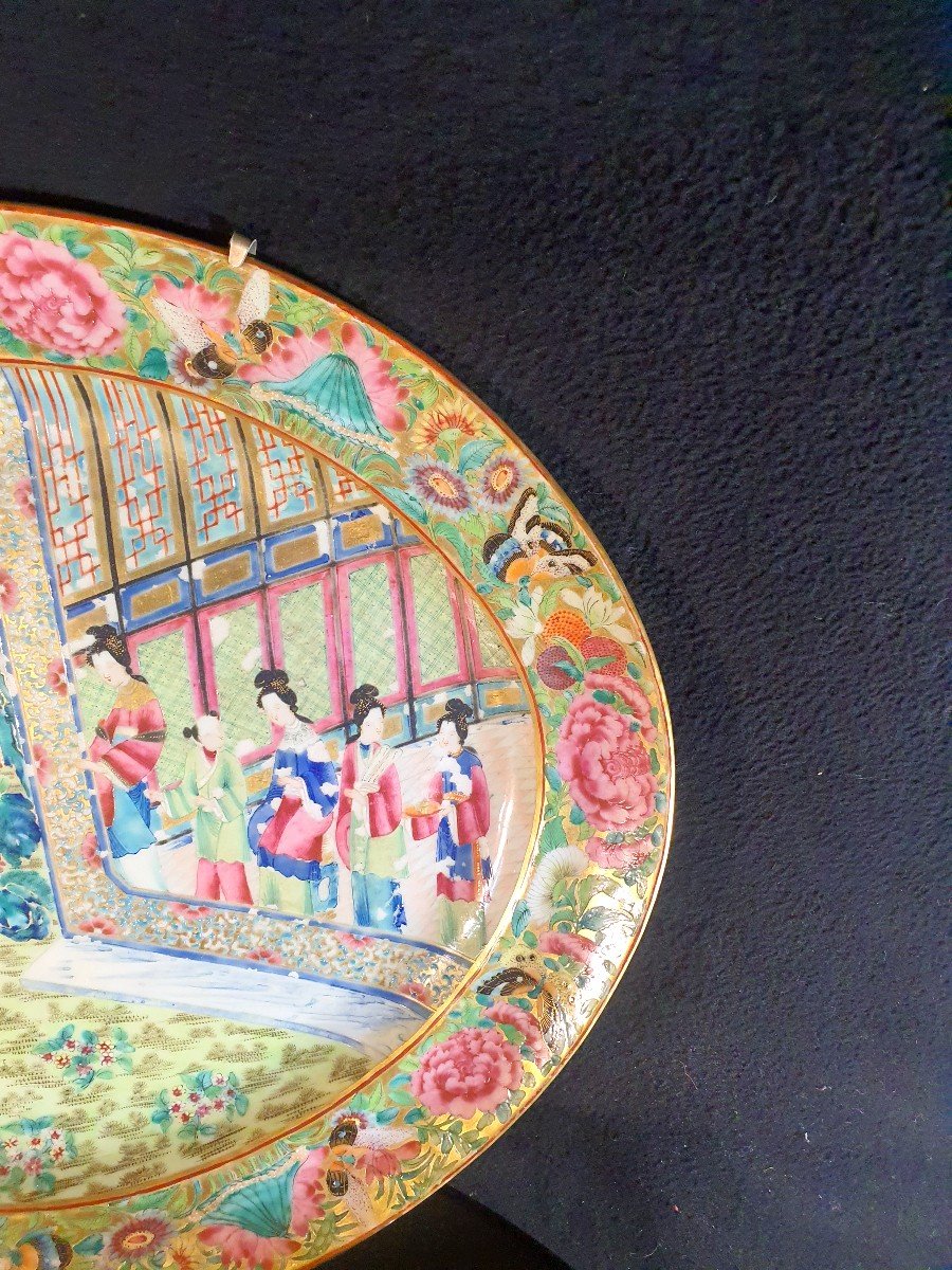 Grand Plat Chine Canton  Porcelaine Famille Rose.xix Siècle. -photo-5
