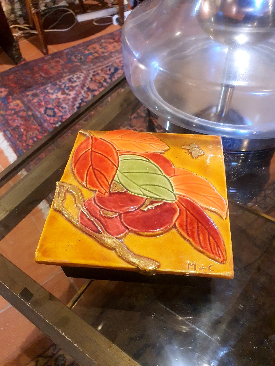 Marion De Crécy Ceramic Box, Mithé Espelt Workshop.-photo-2