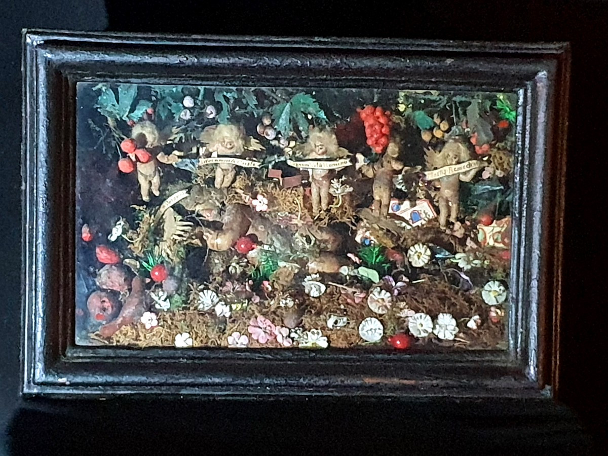 18th Century Diorama, Baby Jesus Angels Wax, Southern France, Italy. 