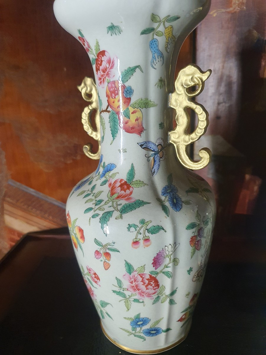 Paire De Vases Chine Famille Rose ,dynastie King.-photo-2