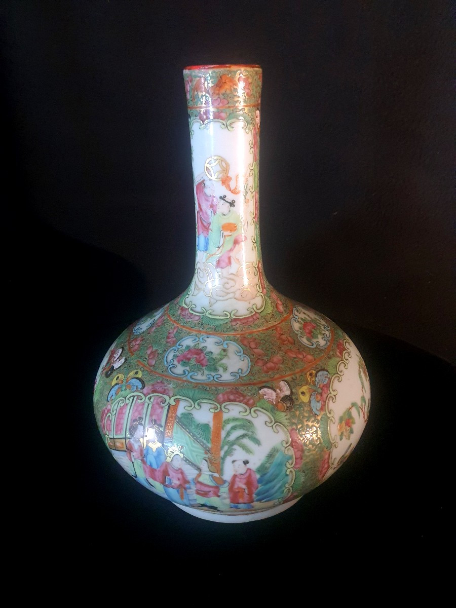 19th Century Cantonese China Vase. -photo-3
