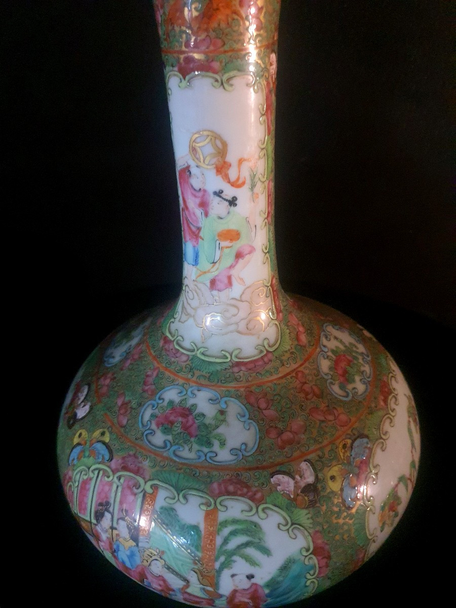 19th Century Cantonese China Vase. -photo-3