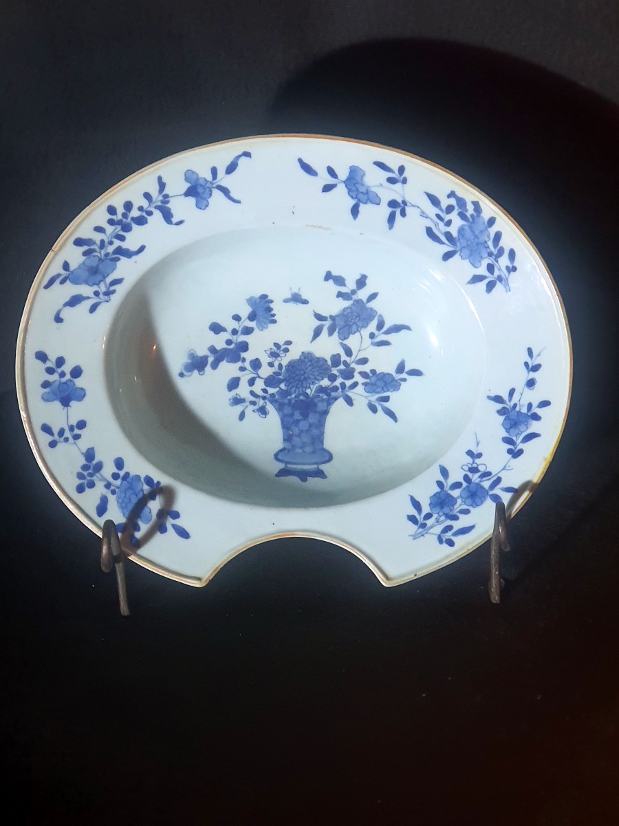 Porcelain Dish, China, 18th Century, Qianlong.-photo-2