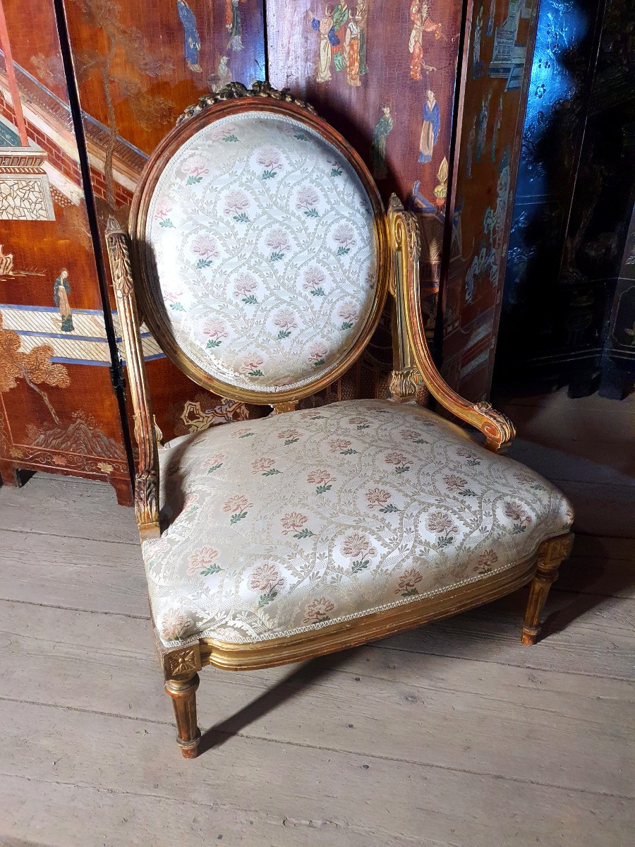 Louis XVI Style Gilded Marquise Armchair. 