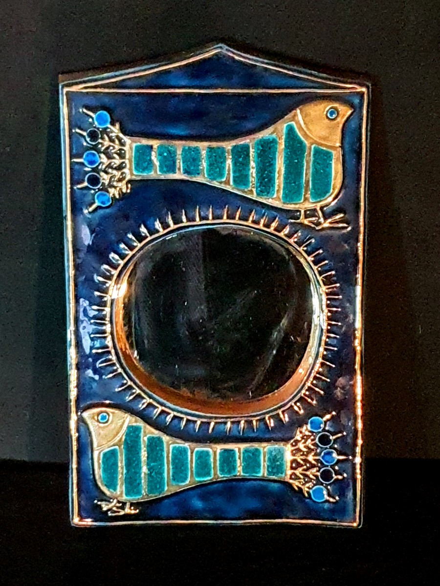 Mithé Espelt Mirror. 