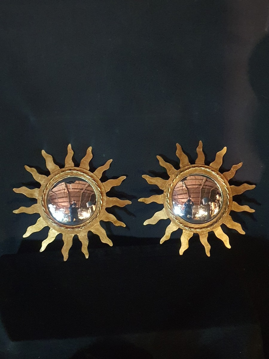 Paire de miroirs soleils ,sorcière. -photo-2
