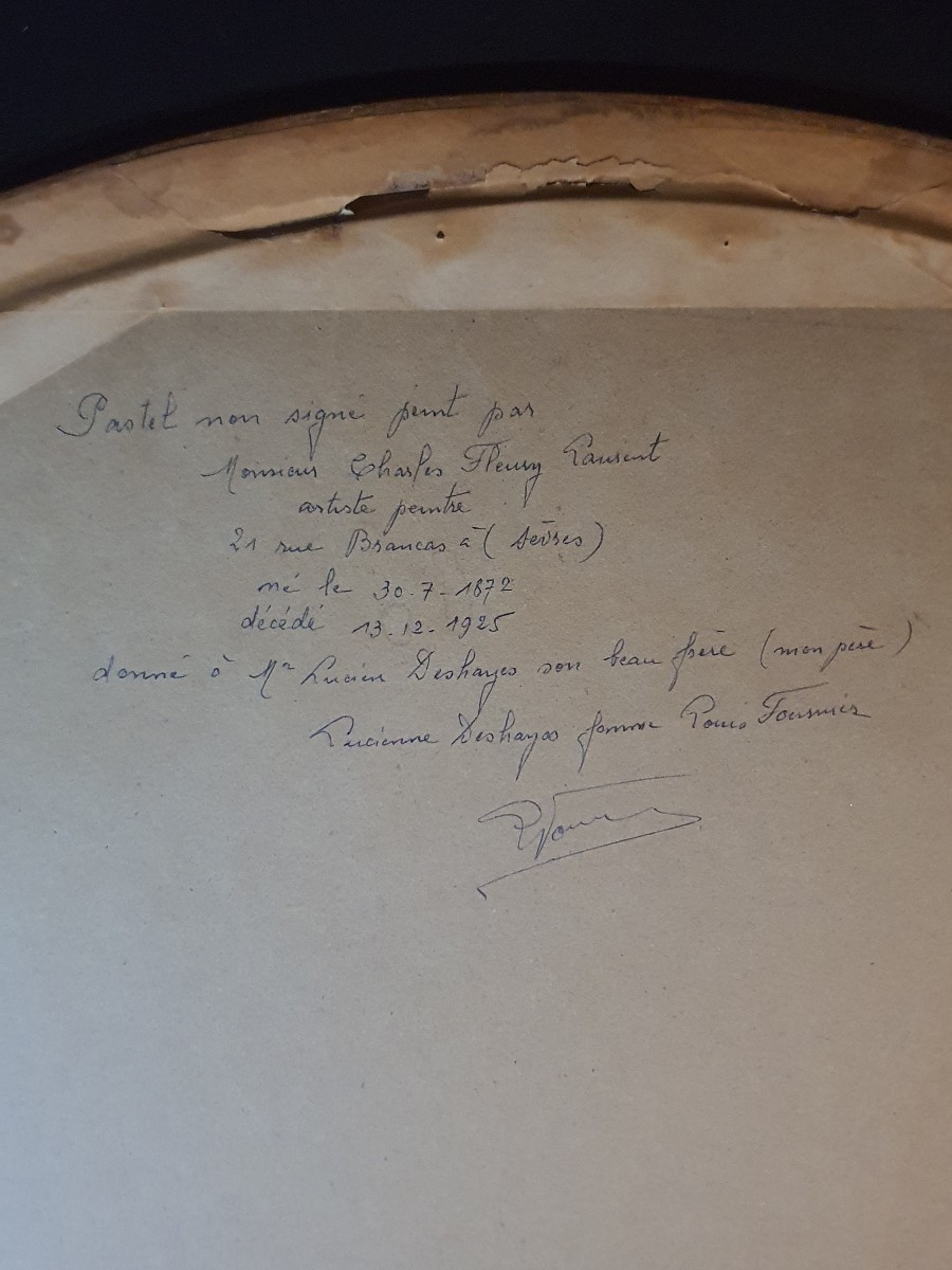 Tableau ovale jeune femme aux fleurs. -photo-3