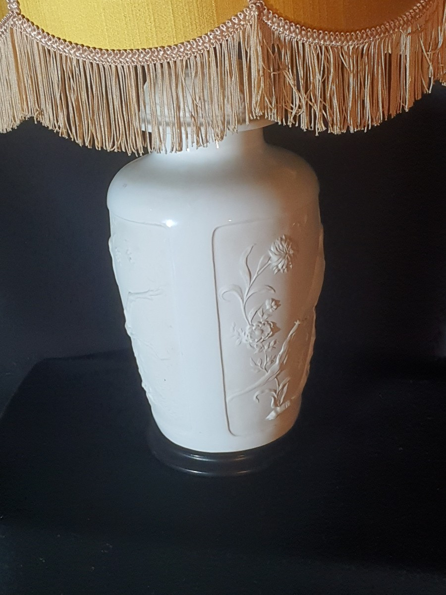 Lampe porcelaine goût chinois. -photo-2