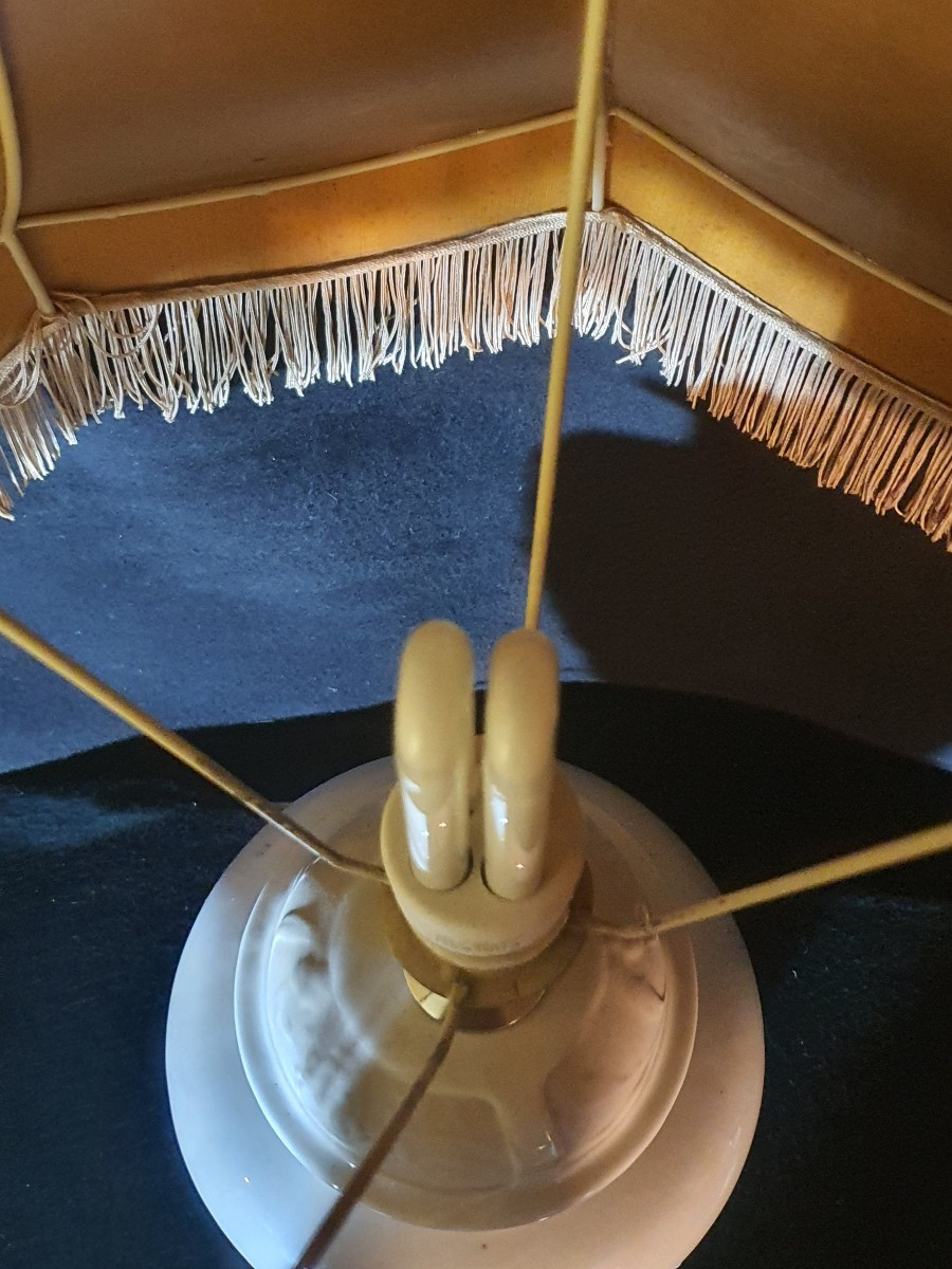 Lampe porcelaine goût chinois. -photo-3