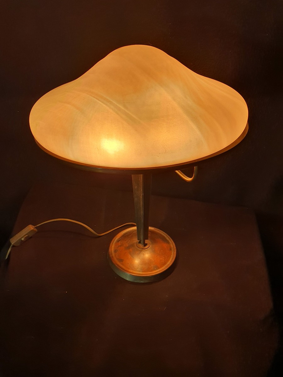 Lampe de table art déco. -photo-3