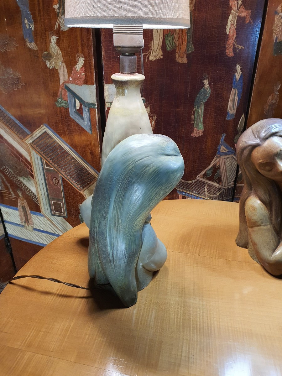 Paire de lampes vintage sujet féminin. -photo-4