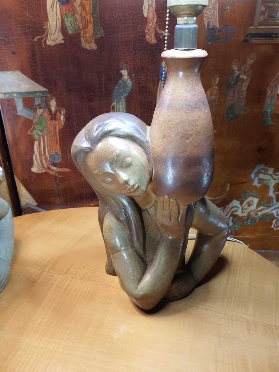 Paire de lampes vintage sujet féminin. -photo-5