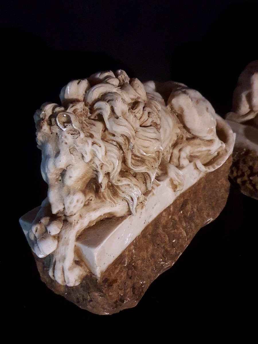 Pair Of Marble Lions.-photo-3