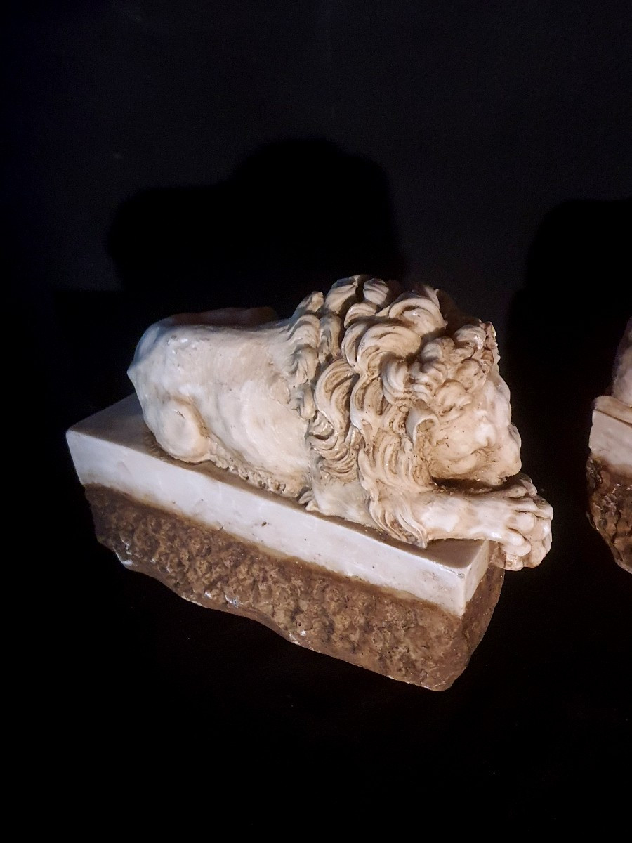 Pair Of Marble Lions.-photo-4