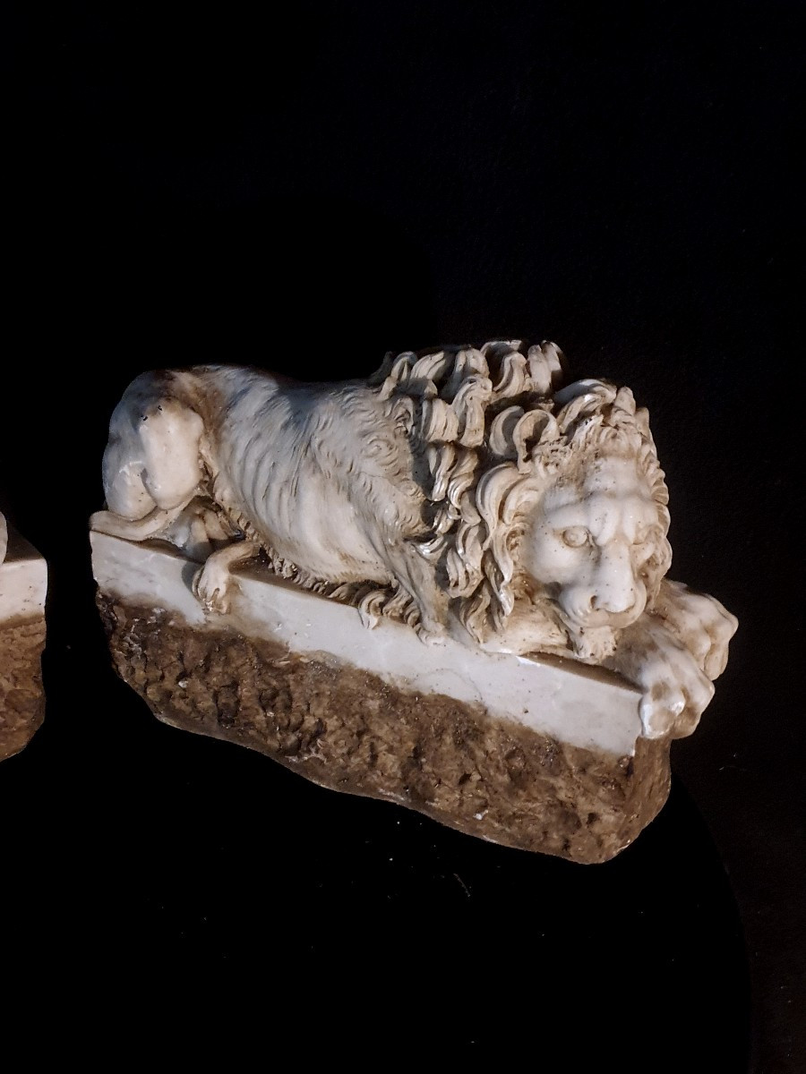 Pair Of Marble Lions.-photo-1
