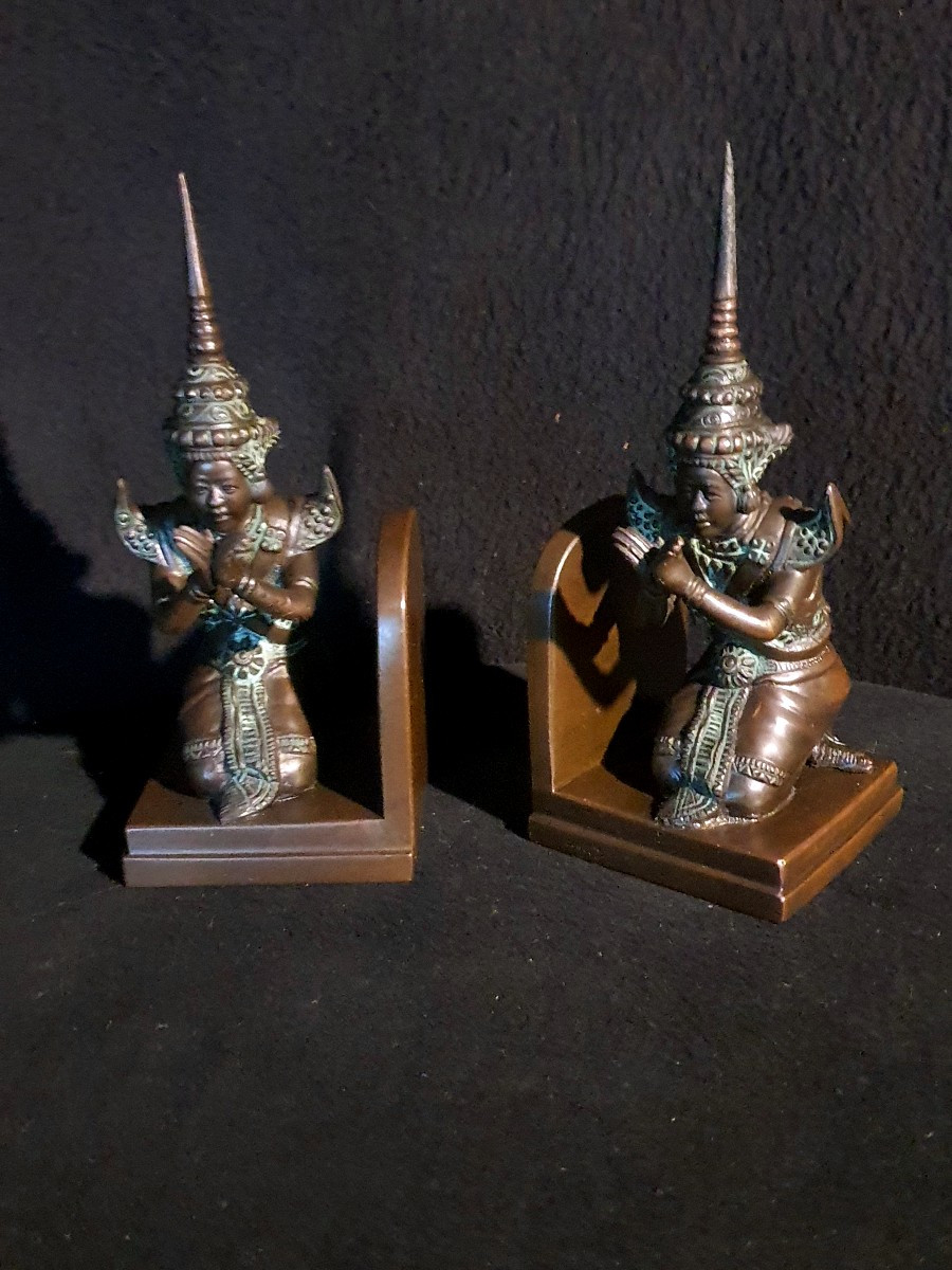 Paire de bronzes danseuses Apsara ,Bien Hoa. -photo-2