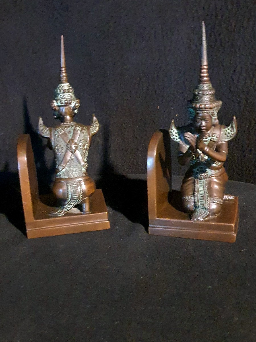 Paire de bronzes danseuses Apsara ,Bien Hoa. -photo-4