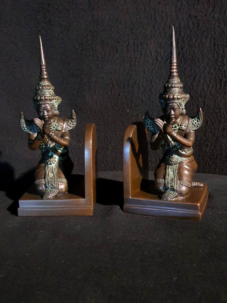 Paire de bronzes danseuses Apsara ,Bien Hoa. -photo-3