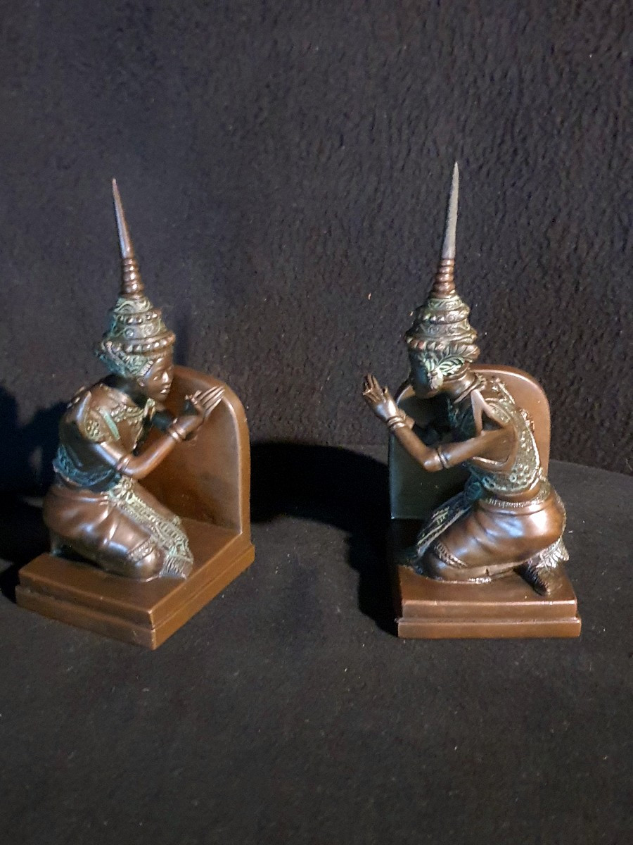 Paire de bronzes danseuses Apsara ,Bien Hoa. -photo-5