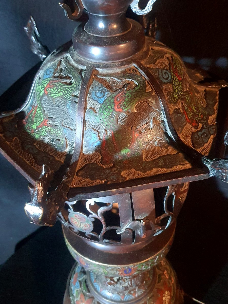 Bronze Temple Lantern, China Japan.-photo-3