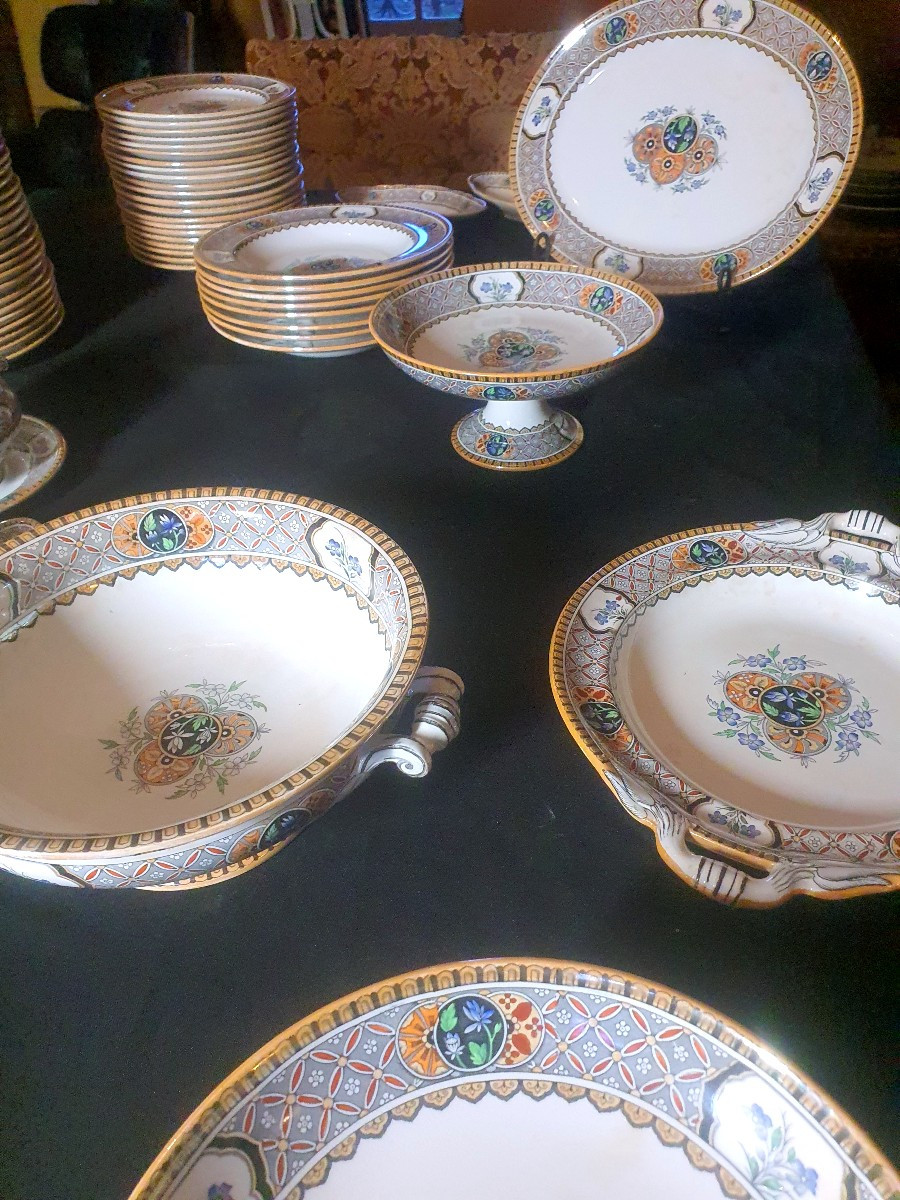 Large 19th Century Service With Chinese Decoration, Minton.-photo-1