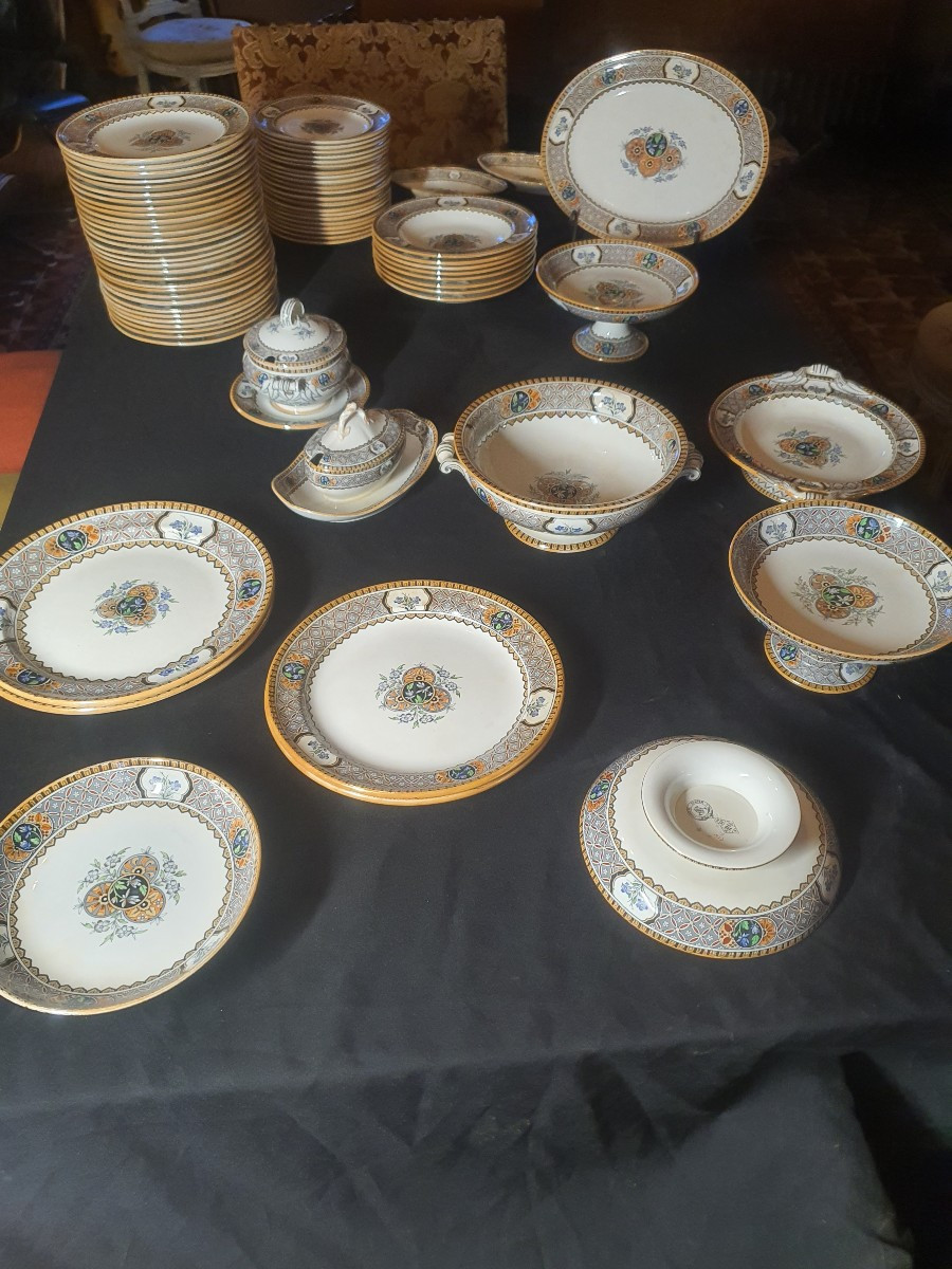 Large 19th Century Service With Chinese Decoration, Minton.