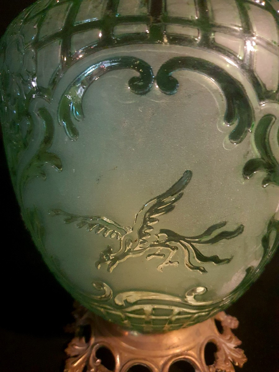 Vase décor Chine vert ouraline attribué Baccarat. -photo-4