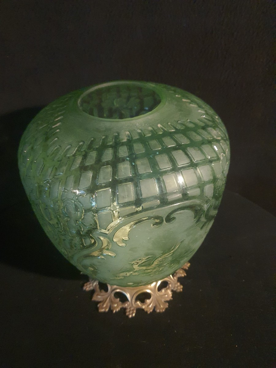 Vase décor Chine vert ouraline attribué Baccarat. -photo-5