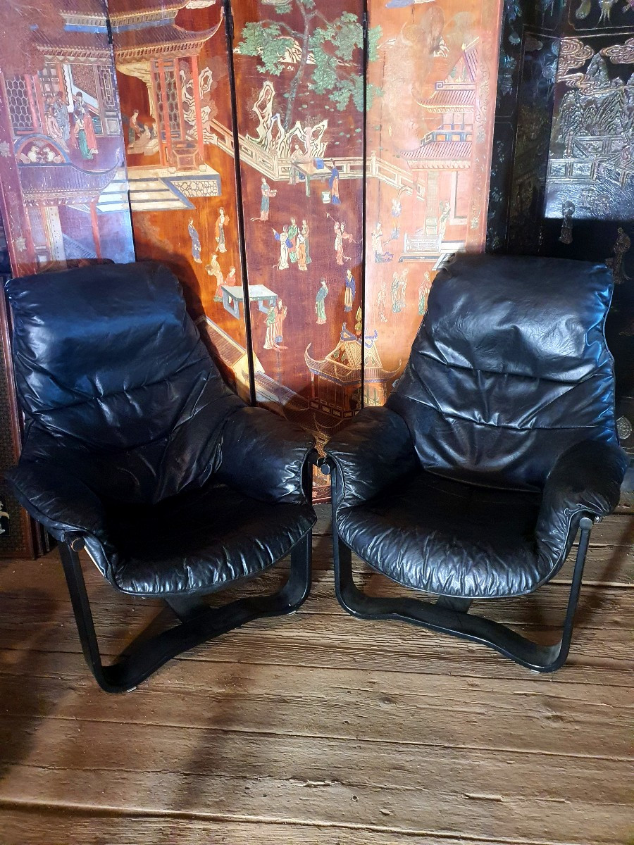 Paire de fauteuils cuir vintage Norvège. -photo-4