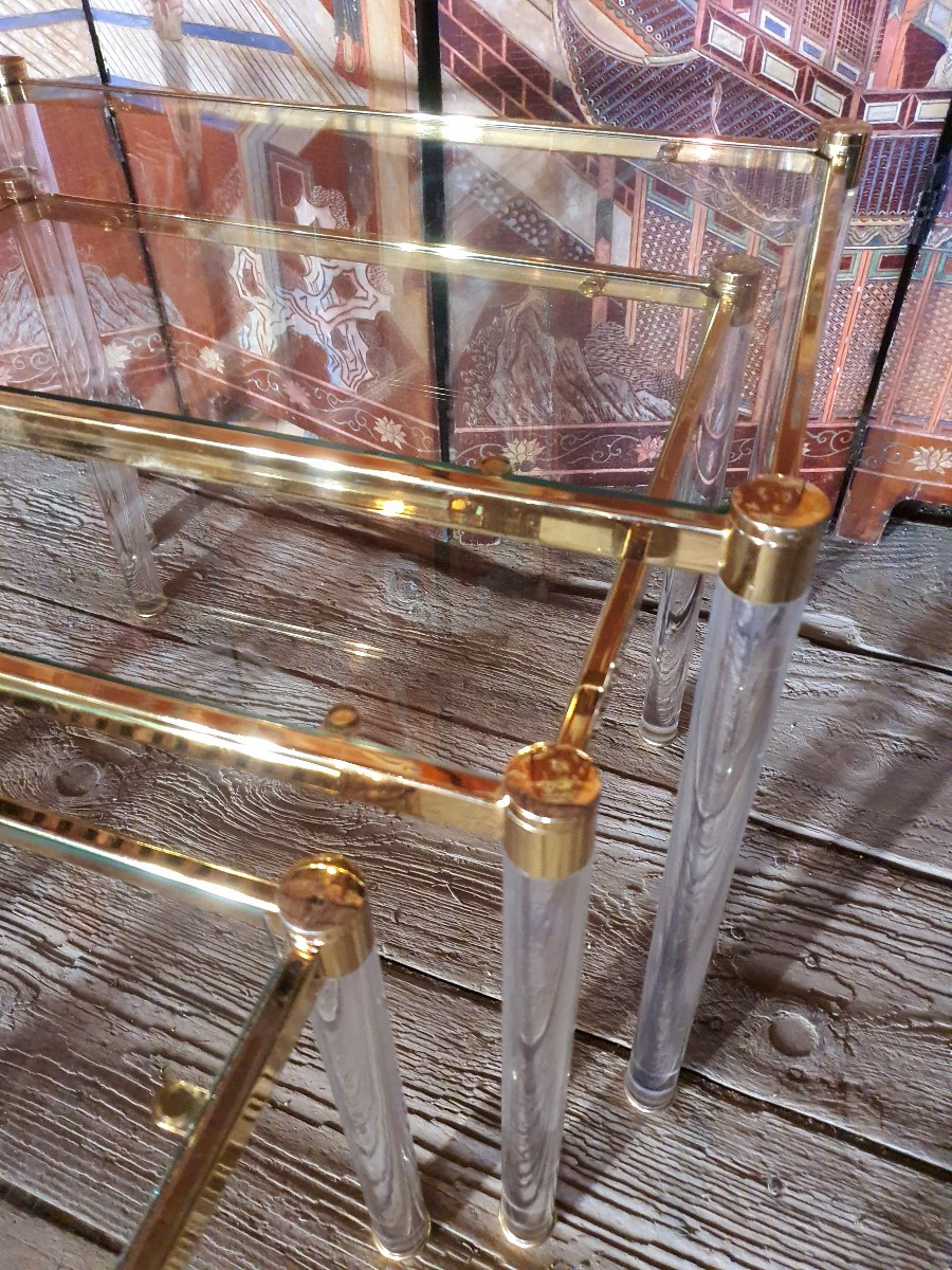 Series Of Three Nesting Tables In Gilded Brass And Plexiglas, Lucite.-photo-1