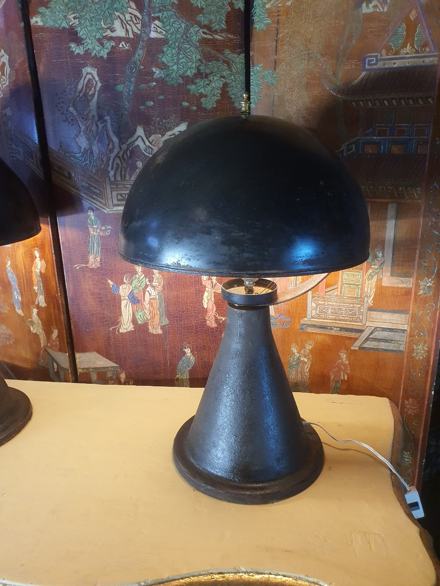 Lampes vintage champignons métal style Bauhaus. -photo-1