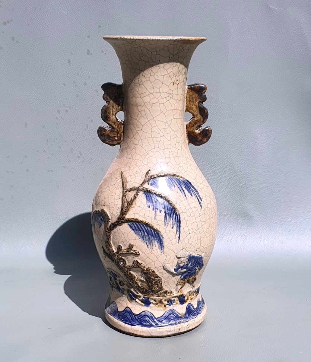 Vase Vietnam  Bat Trang.