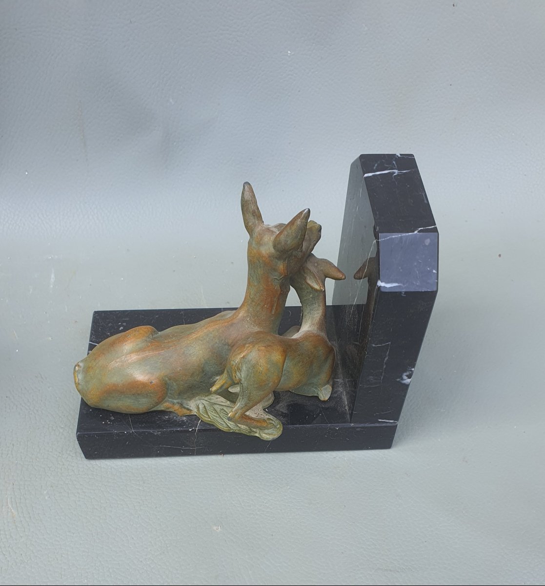 Art Deco Bookends: Stag, Doe, And Fawn.-photo-4