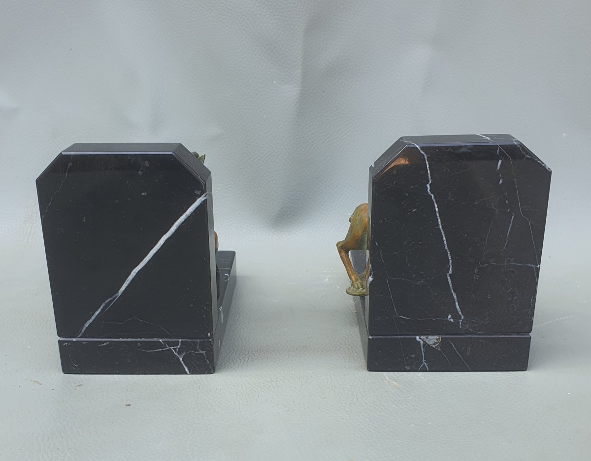 Art Deco Bookends: Stag, Doe, And Fawn.-photo-1