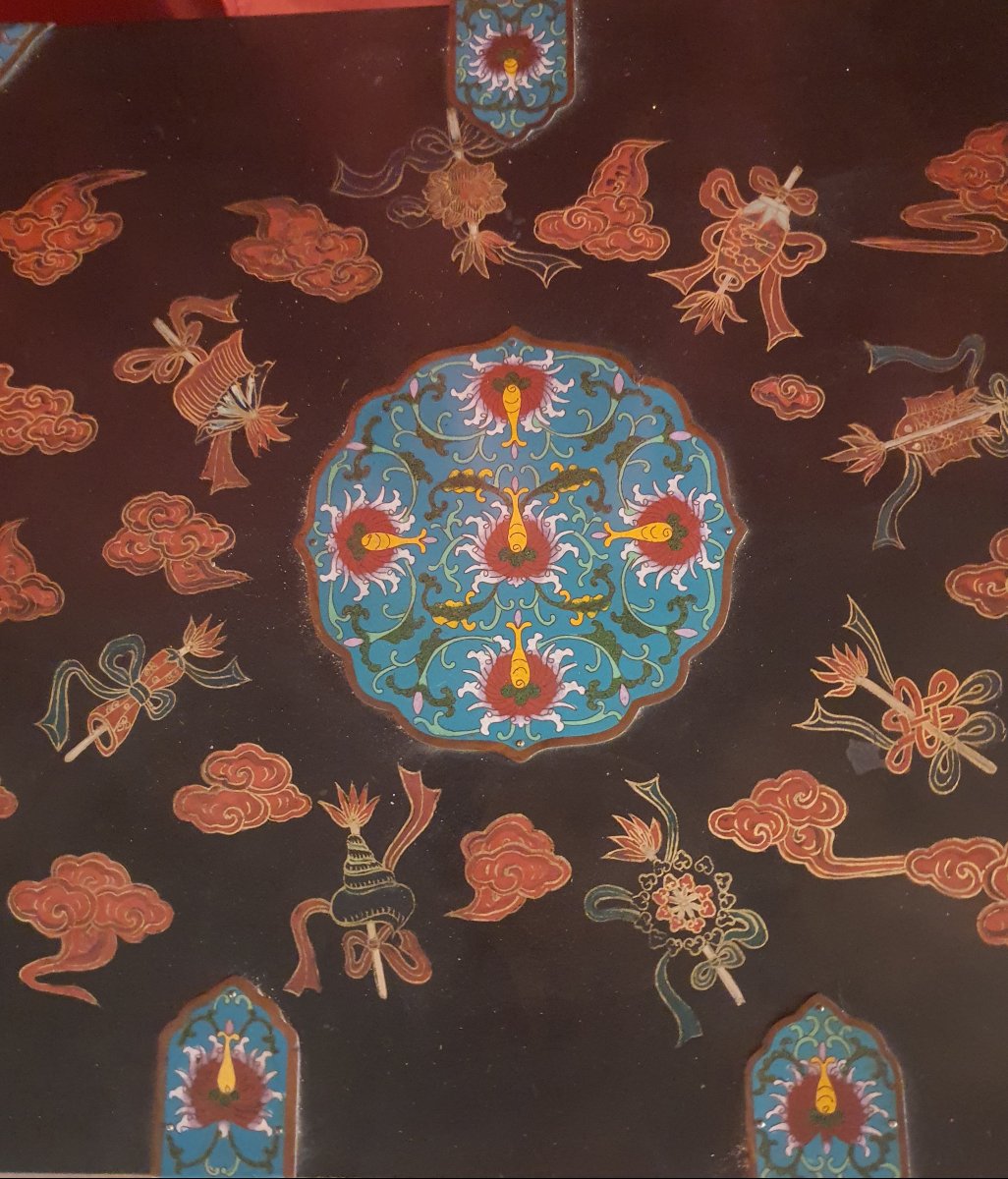 Chinese Chest With Dragon Design. -photo-2