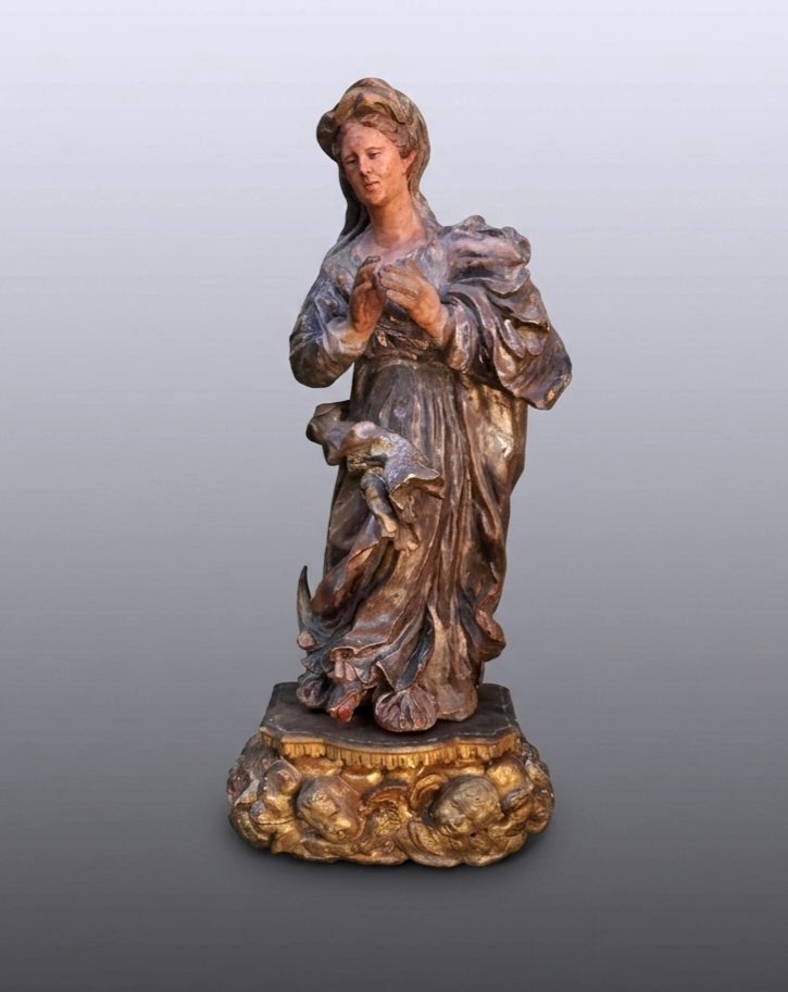 18th-century Baroque Virgin Mary Statue In Gilded Wood. -photo-3