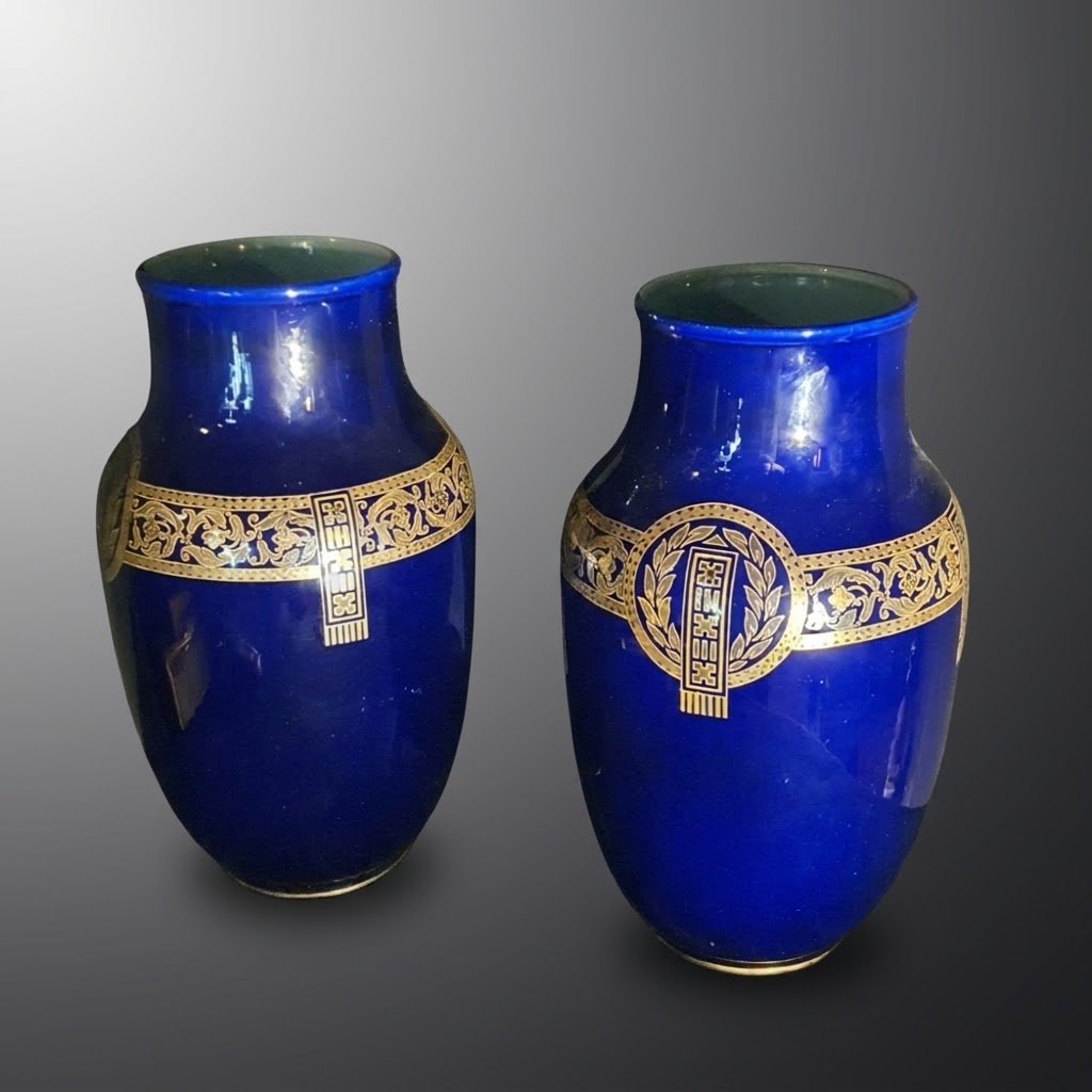 Pair Of Art Deco Sarreguemines Vases In Sèvres Blue -photo-2