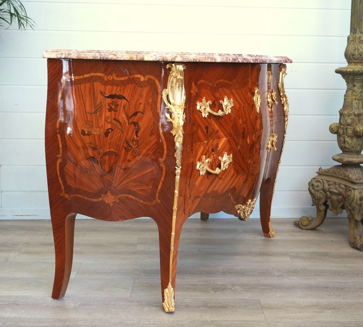 Laws XV Style Commode-photo-3