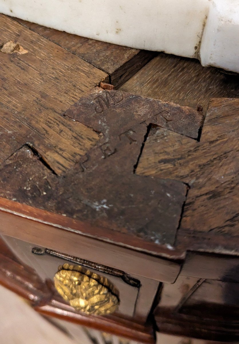 N.petit Half-moon Mahogany Chest Of Drawers-photo-8