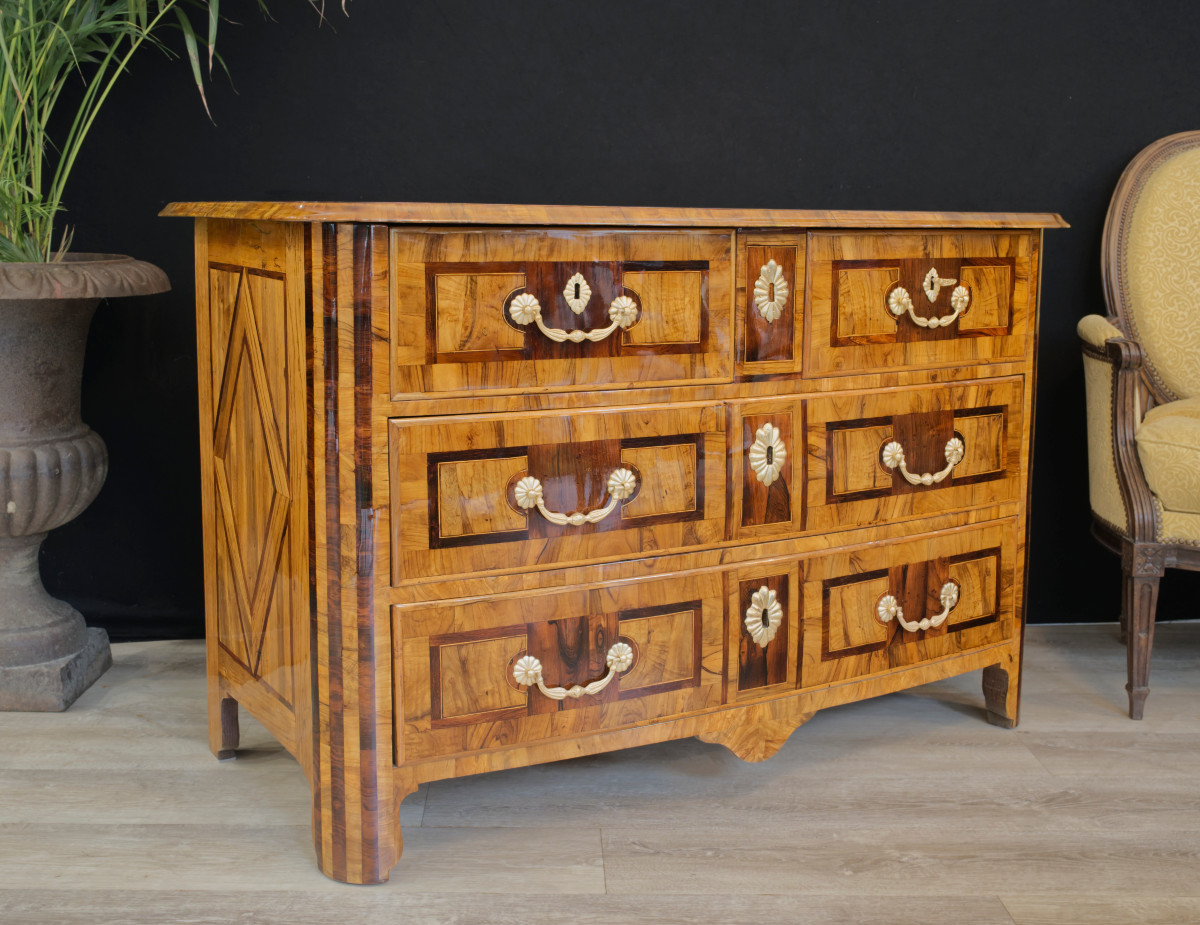Commode Louis XIV en Olivier 