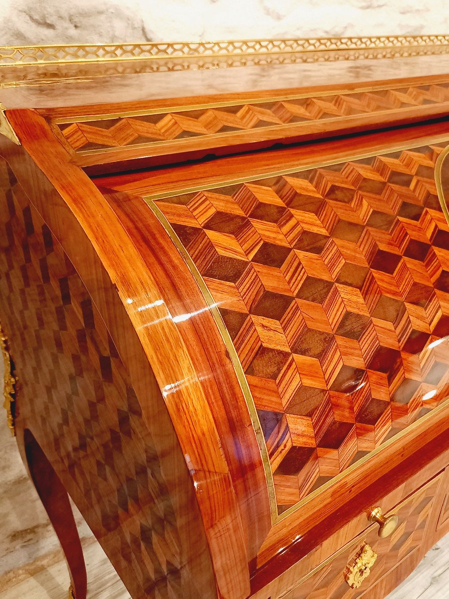 Louis XV Cylinder Desk-photo-7
