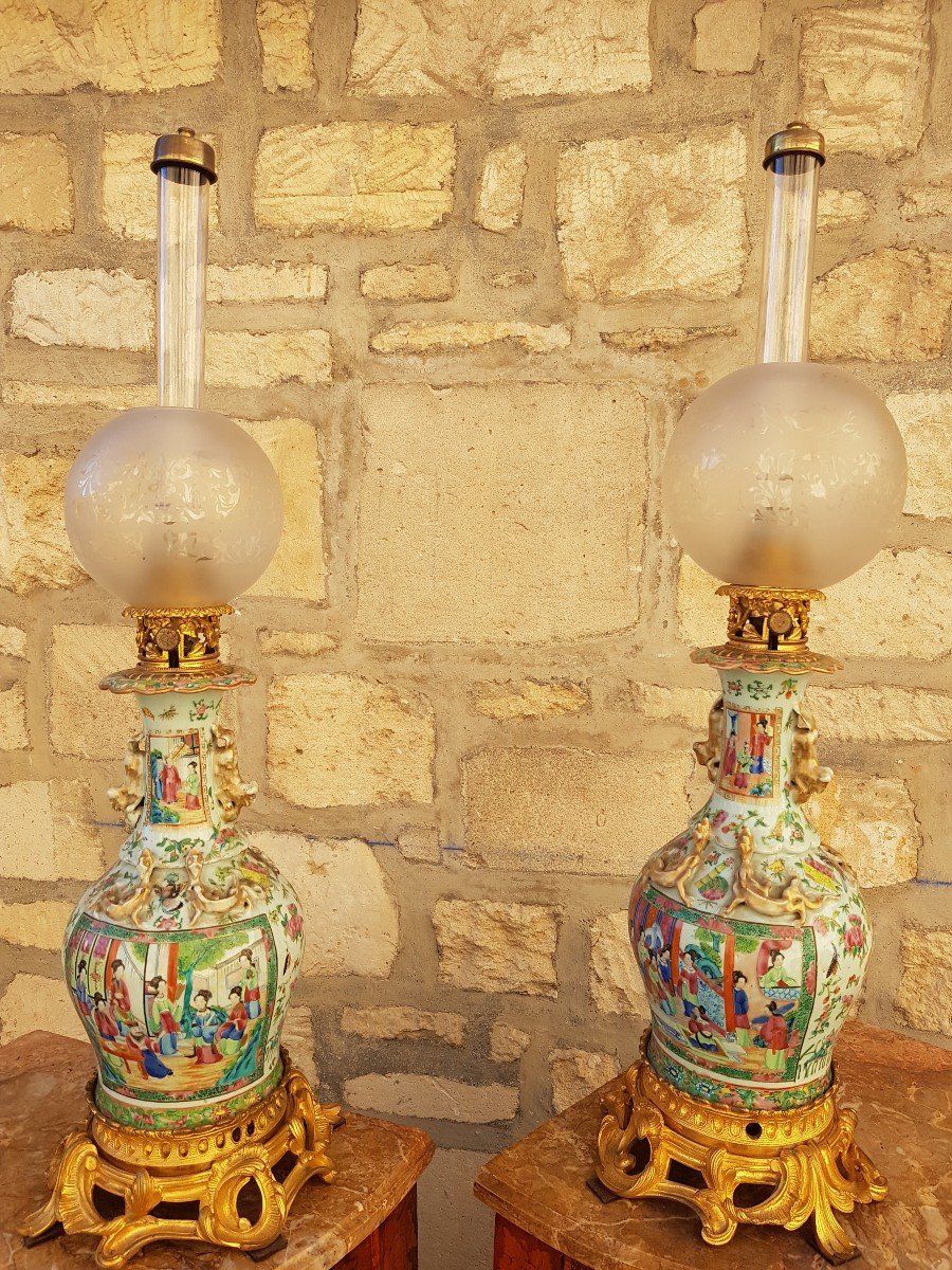 Pair Of Carcel Lamps In Chinese Porcelain 19th Century.