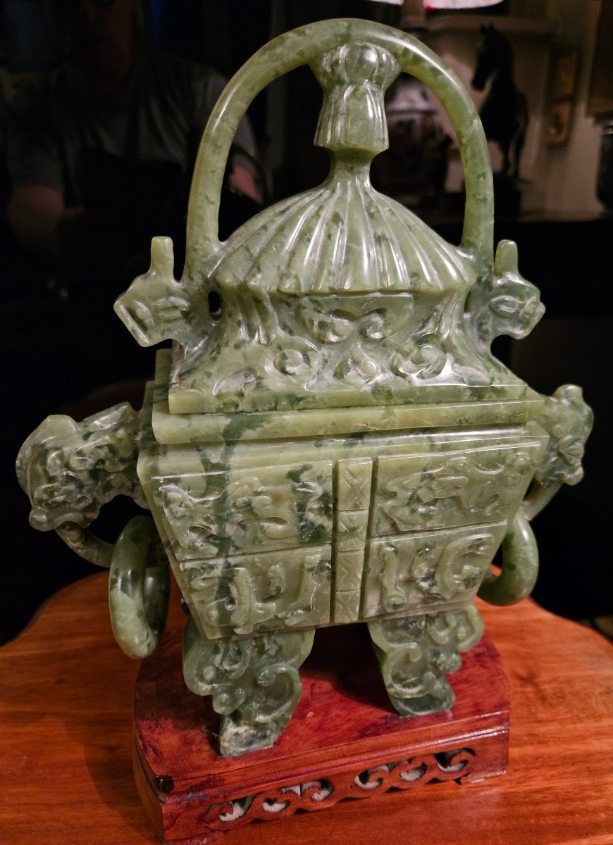  Brule Perfume In Green Jade. China Early 20th Century.