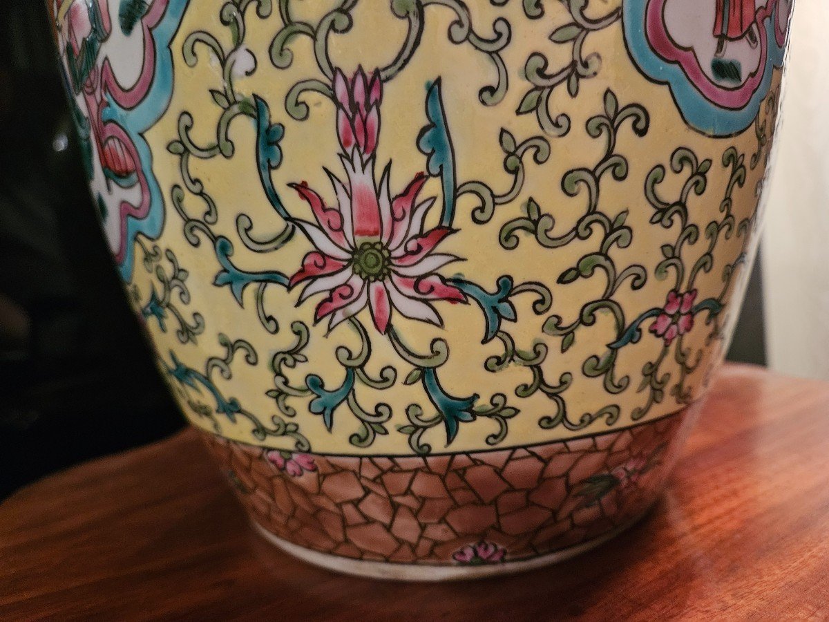 Covered Ginger Jar In Chinese Porcelain. 20th Century.-photo-2